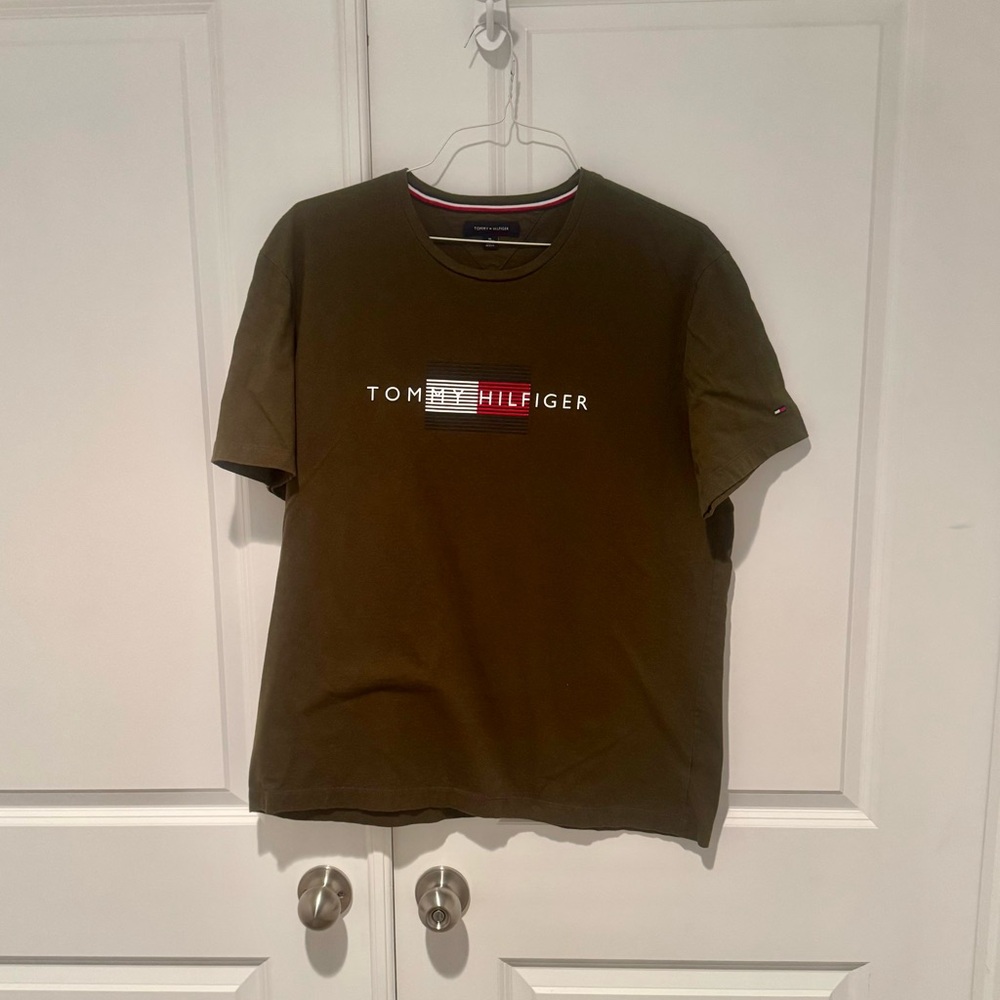 Tommy Hilfiger Men's Olive T-Shirt